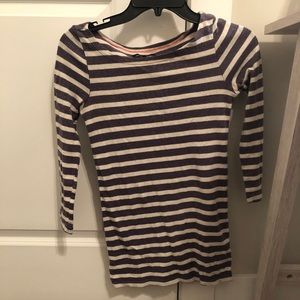 American eagle light purple stripped shirt